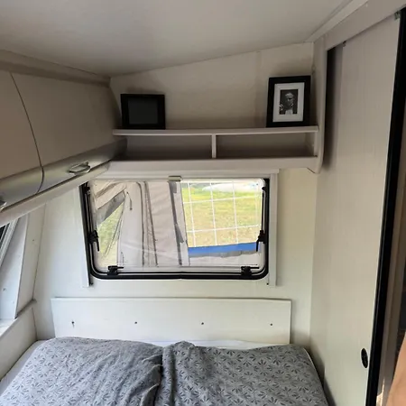 캠프장 Obytný Karavan *